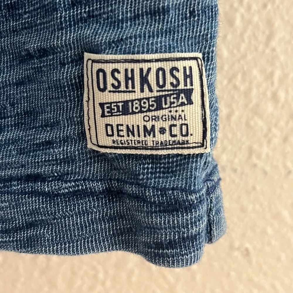 OshKosh B’Gosh 12M Hooded Long Sleeve Baby Shirt